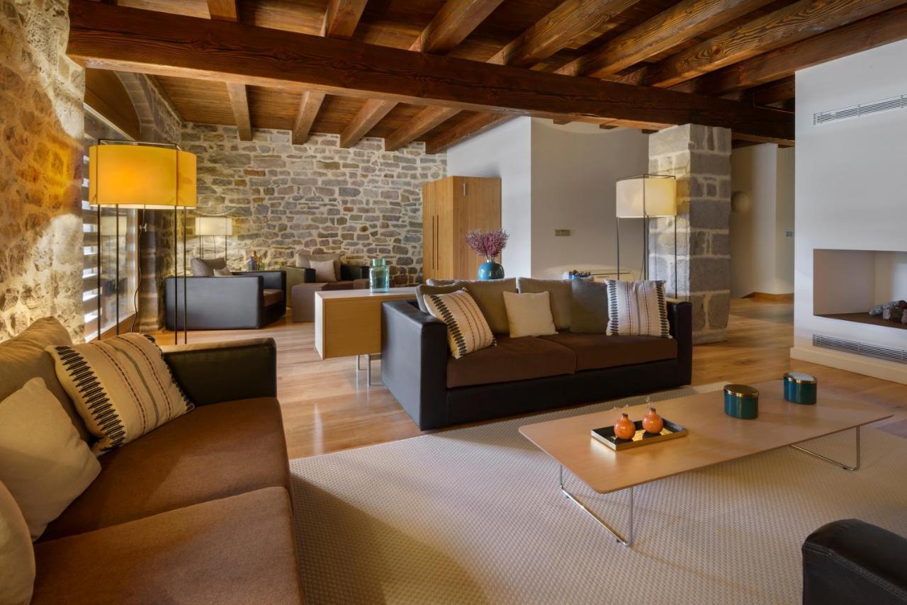 Hotel Rural Torre De Uriz Exteriör bild
